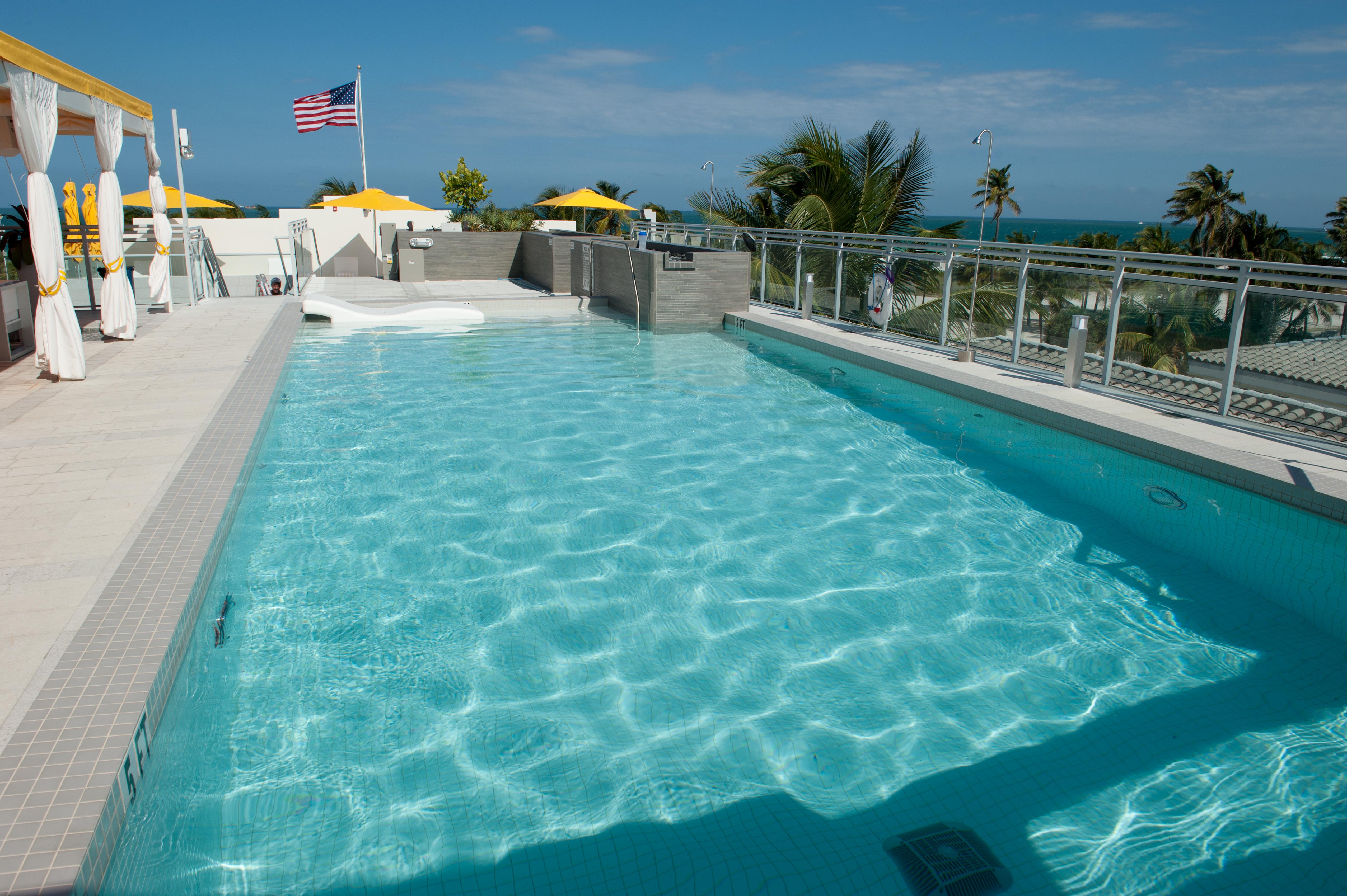 Leslie Hotel Ocean Drive Miami Beach Exterior photo